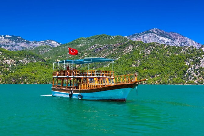 Green Canyon Boat Trip with Lunch and Unlimited Drinks - Should you book the Green Canyon boat trip?
