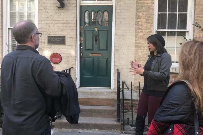 Greenwich Village Literary Pub Crawl - Who Will Enjoy This Most