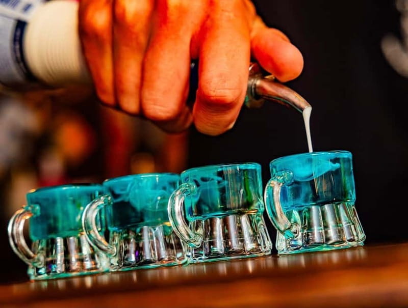 Groningen: Pub Crawl with Pub Quiz, Free Shots and Games - What the four free drinks are worth