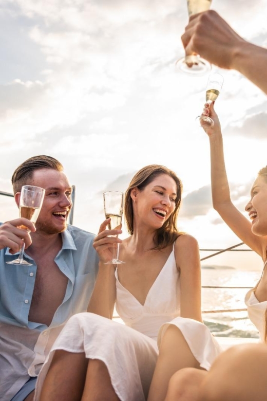Half-Day Athens Cruise: Swim Stop,Lunch, and Drinks Included - Setting Sail Along the Athenian Riviera