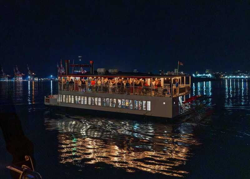 Halifax: Party Cruise on the Harbour Queen - A practical plan for your evening