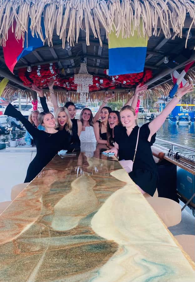 Happy Hour and a Half Cruise • 1.5hrs • Public - What happens during the 1.5-hour cruise