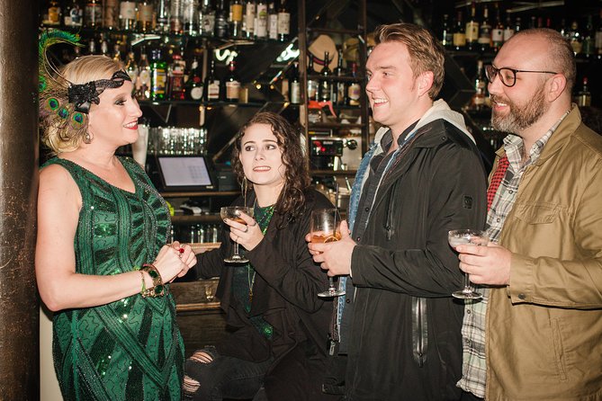 Haunted Chicago Booze and Boos Ghost Walking Tour - The guide matters more than the ghosts