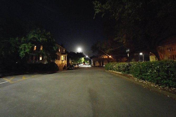 Haunted Savannah Pub Crawl - Gregg, Neil, and Teresa bring different strengths