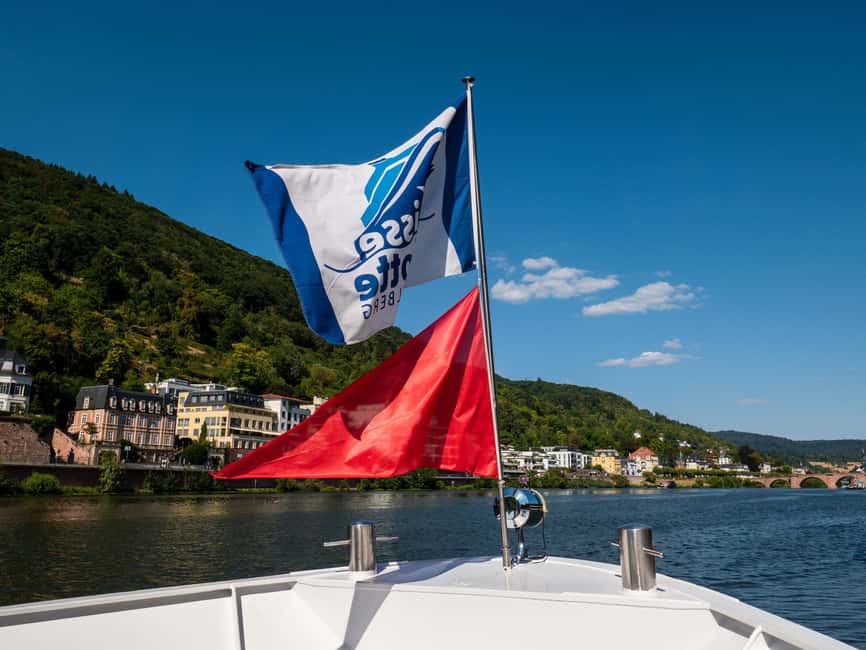 Heidelberg: Neckar River Sightseeing Boat Tour with Drink - Heidelberg from the Neckar: a different first look
