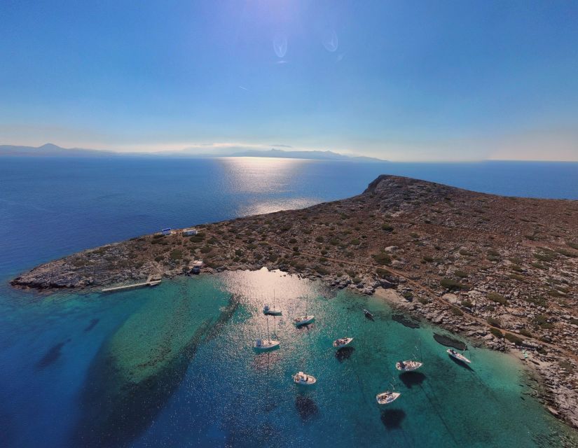 Heraklion: Sailboat Cruise to Dia Island with Drinks & Lunch - Sailing out of Heraklion toward Dia Island