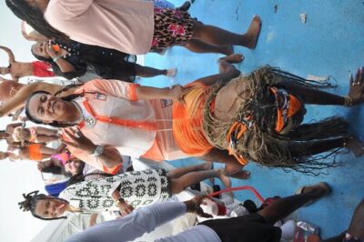 Hip Hop Adult Only Party Boat with Unlimited drinks & Sandba stop