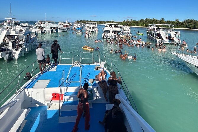 Hip-Hop Party Boat with Dj Live Adults Only and Unlimited Drinks - What this Punta Cana boat trip is really about