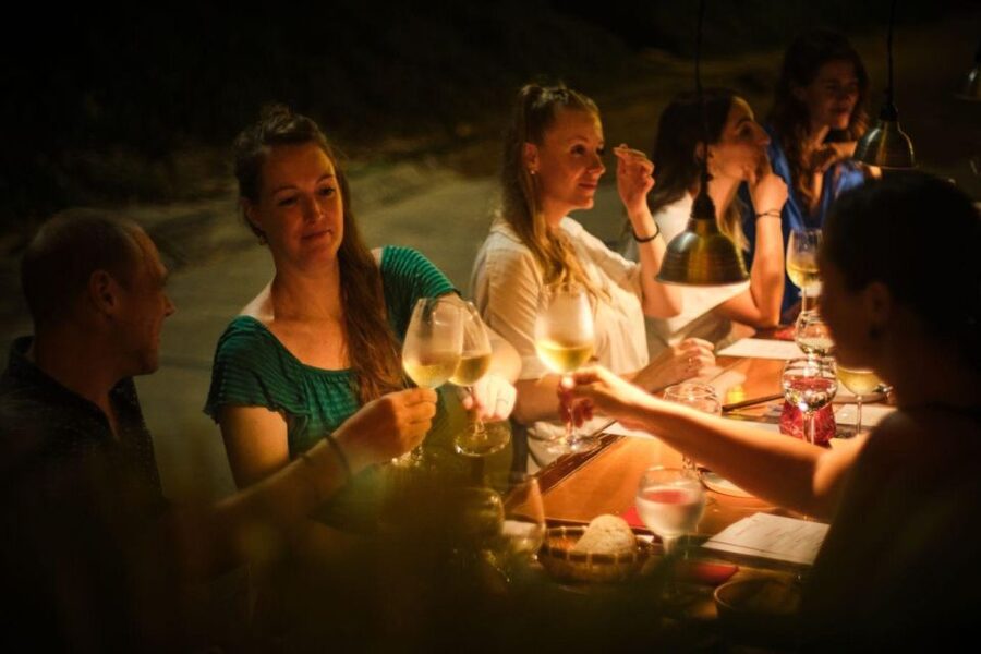 Hoi An: Secret Cocktail Experience in Old Town - Five-minute walks through the Old Town