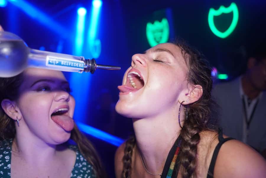 Hong Kong: 3-Hour Lan Kwai Fong Pub Crawl - Who will enjoy this pub crawl most?