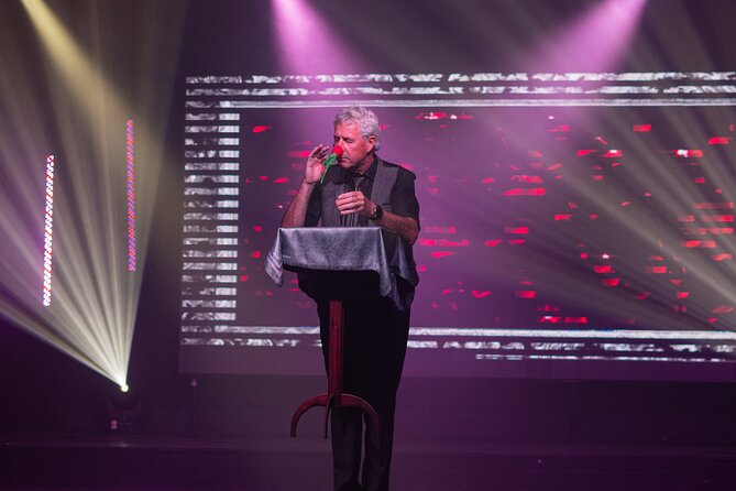 House of Illusion Magic Show with Drinks - The main performance: comedy, mind games, and grand illusion