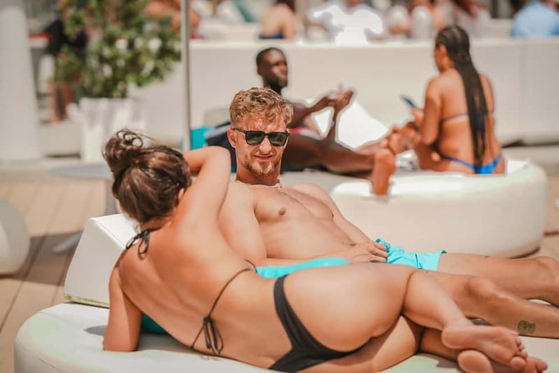 Ibiza Boat party with unlimited drinks, Brunch & pool party - What to bring for a smoother afternoon