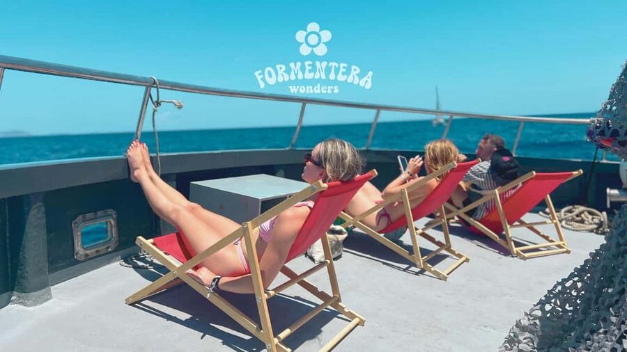 Ibiza: Boat Trip to Formentera with Open Bar and Paella - Breakfast as the boat leaves Ibiza