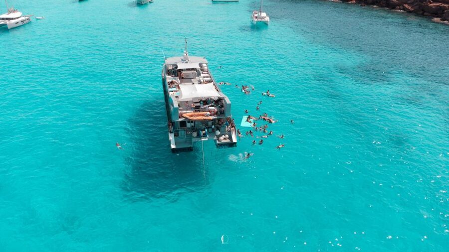 Ibiza: Crystal Waters Formentera, Open Bar and Buffet Lunch - Buffet lunch and the open bar