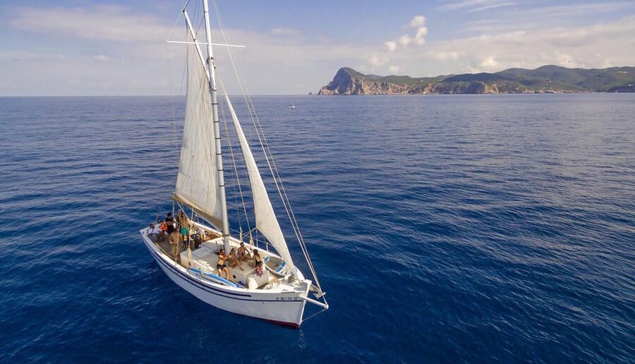Ibiza: Private Sailboat with Premium Open Bar, Food & Music - Key details to know before booking