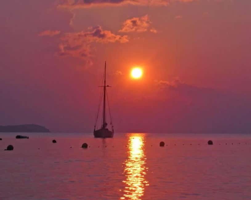Ibiza: Sunset Private Sailboat with Tapas & Premim Open Bar - Leaving Port de Sant Antoni for Cala Bassa