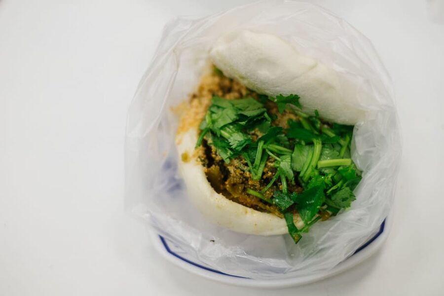 Iconic Food Tour: Local Street Food, Drinks & Sites - The final Taiwanese icy treat