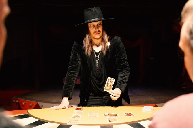 Immersive Magic Experience with Craft Cocktails in London - Cocktails, conversation, and the mood of the room