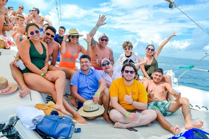 Isla Mujeres Catamaran, Open Bar and Beach Club Tour - Free time on Isla Mujeres