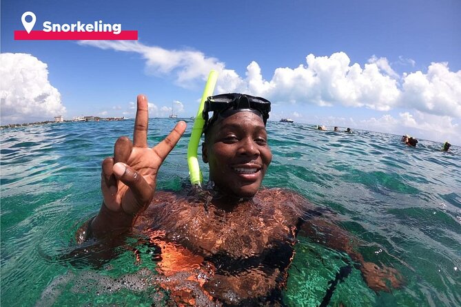 Isla Mujeres Catamaran + Snorkel + Open Bar on board + Buffet - Delays, Cancellations, and Communication Problems