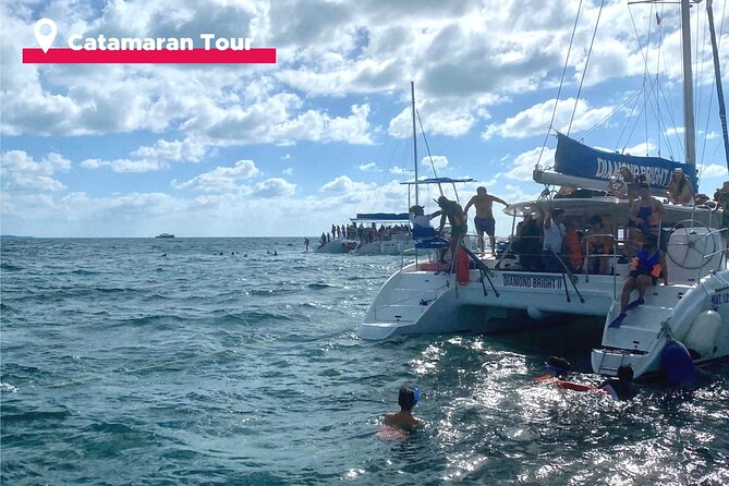 Isla Mujeres Catamaran + Snorkel + Open Bar on board + Buffet - Who Will Enjoy This Cancun Catamaran Trip?