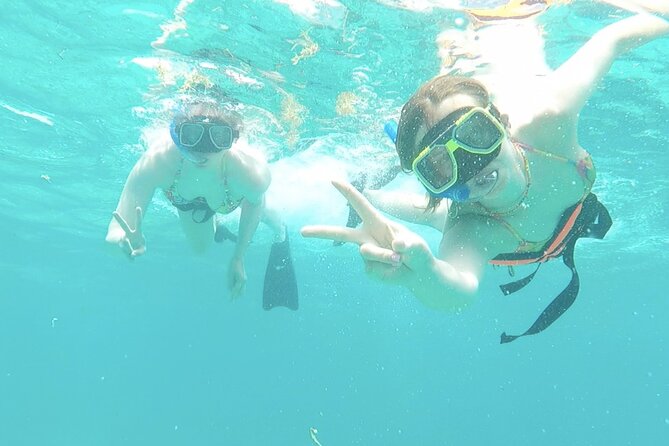Isla Mujeres Catamaran Tour from Cancun with snorkel and Open Bar - The return sail to Cancun