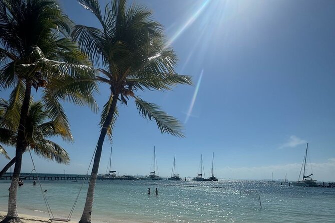 Isla Mujeres Plus Tour with Snorkeling Buffet and Open Bar - What the $89 price really covers