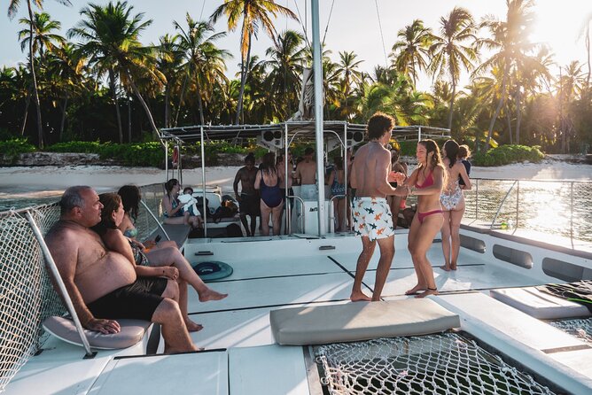 Isla Mujeres Spring Break Party Catamaran Snorkel and Open Bar - Is $89 a good price for this day?