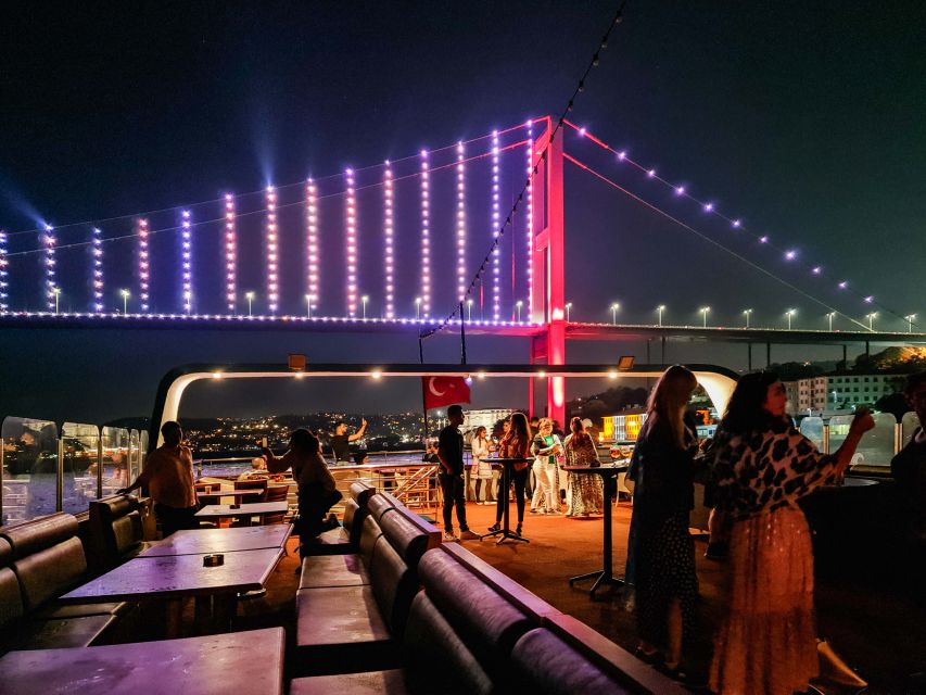 Istanbul: Bosphorus Dinner Cruise w/ Drinks & Entertainment - Key points to know before booking