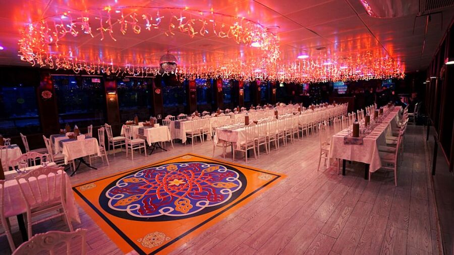 Istanbul: Bosphorus Dinner Cruise with Drinks & Turkish Show - Getting to the boat from Istanbul’s European side