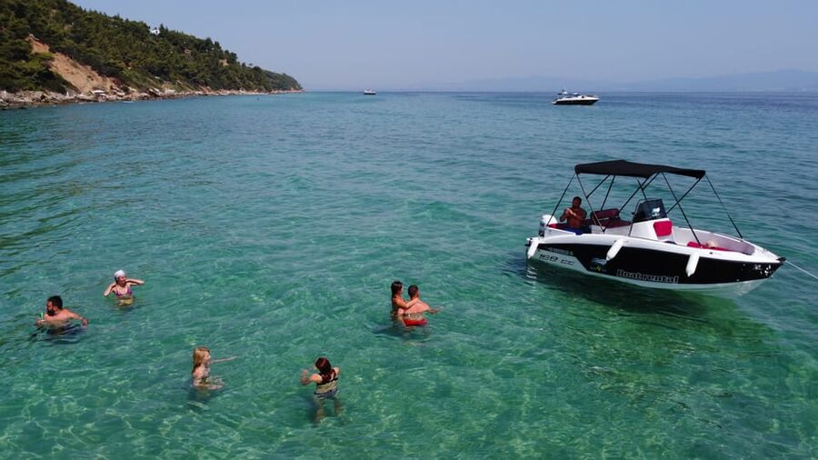 Kassandra: Private Sunset Cruise with Drinks & Swimming - Drinks, comfort, and what to bring