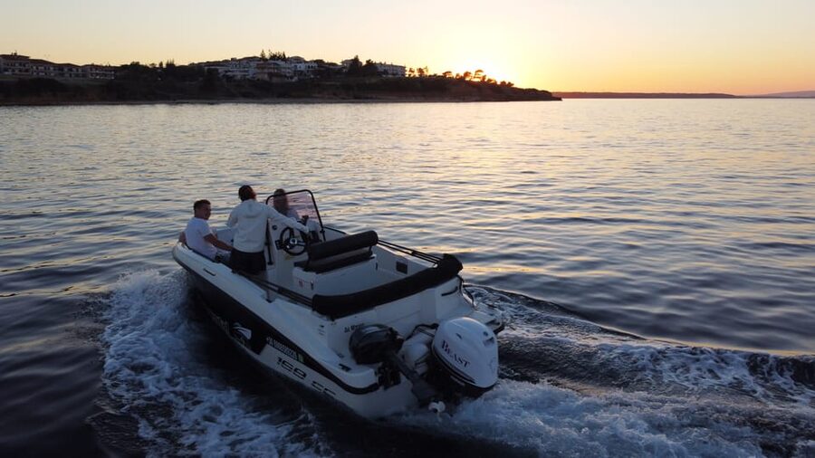 Kassandra: Private Sunset Cruise with Drinks & Swimming - Who will enjoy this cruise most