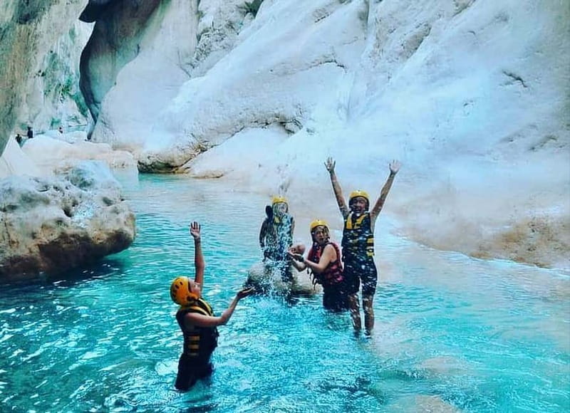 Kemer: Party Bus to Goynuk Canyon with Entrance Ticket - Entering the canyon with four hours to use