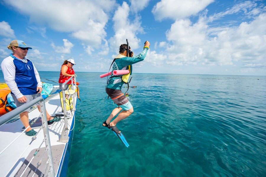 Key West: Afternoon Reef Snorkel Tour with Open Bar - Why the captain’s reef choice matters