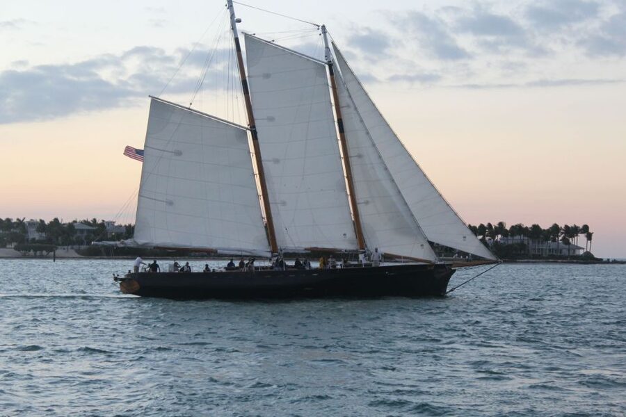 Key West: Schooner Full Moon Night Sail with Drinks - Setting sail from Historic Key West Bight