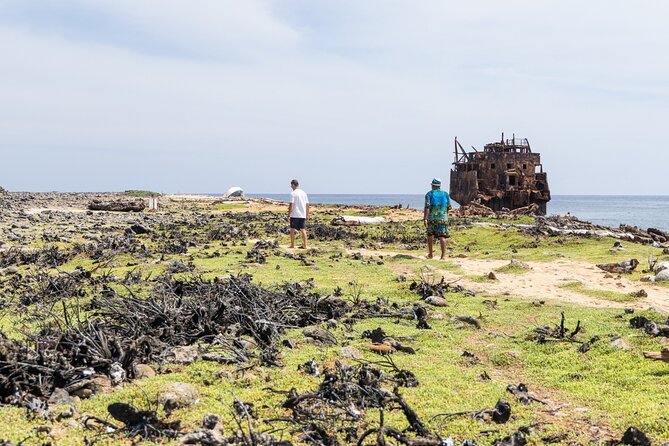 Klein Curacao Day Trip with Premium Open Bar and BBQ-Lunch - A BBQ lunch with a real open bar