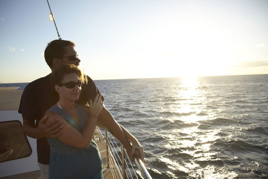 Kona: Catamaran Sunset Sail with Cocktails and Snacks - What the crew adds to the evening