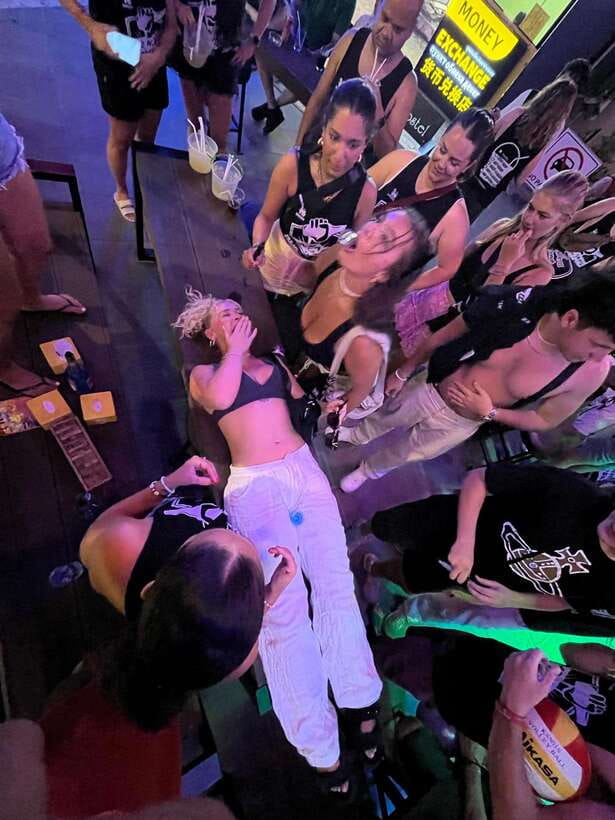 Krabi Pub Crawl - The Best Nightlife Tour in Ao Nang! - Leaving around 10:30pm for the main crawl