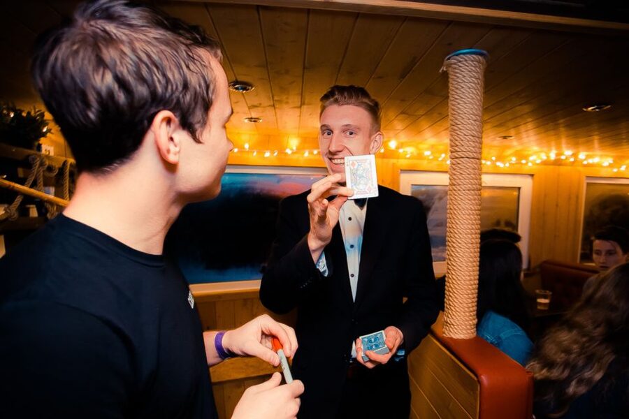 Krakow: Boat Party with Unlimited Drinks - Who will enjoy this most