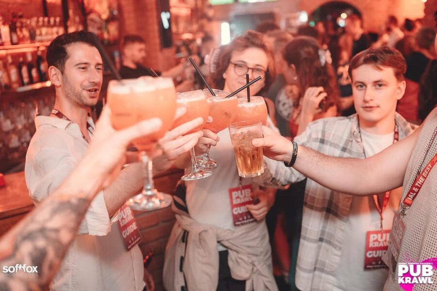 Krakow: Bottomless Brunch with 3-Course Meal and Drinks - Starting at Klub Społem Deluxe on Floriańska Street