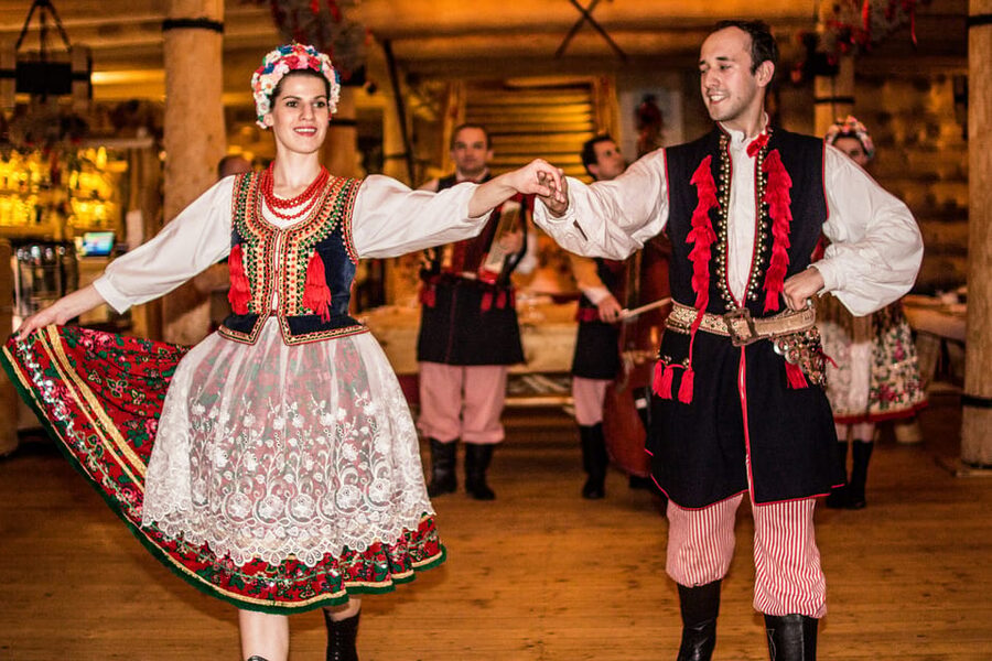 Krakow: Polish Folk Night with Dinner and Unlimited Drinks - Is $67 good value?