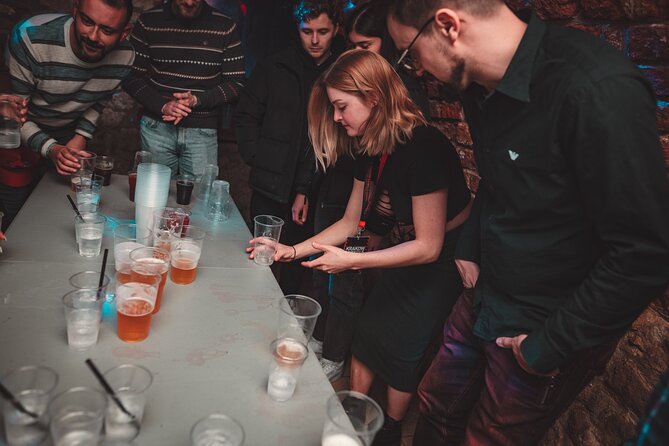 Krakow Pub Crawl with Free Alcohol & Karoake +4 Clubs/Bars - The photographer and the night’s record