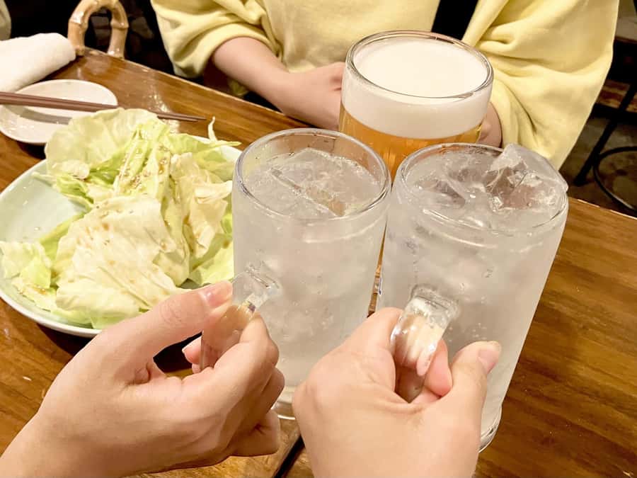 Kyoto: Food and Drink Bar Hopping Tour with Local Guide - Local guides add conversation and practical help