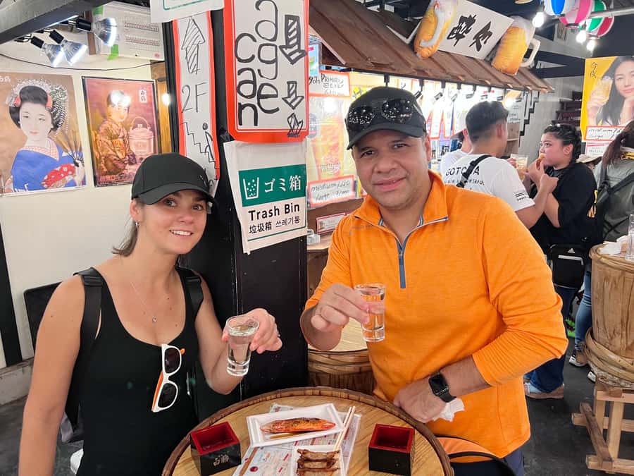 Kyoto: Food and Drink Bar Hopping Tour with Local Guide - From tempura to yakitori, the food route can change