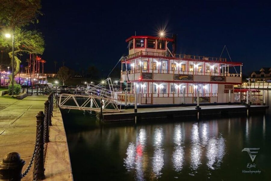 Lake Havasu: Sunset Cocktail Cruise on Paddle Wheeler - Who should book the sunset cocktail cruise