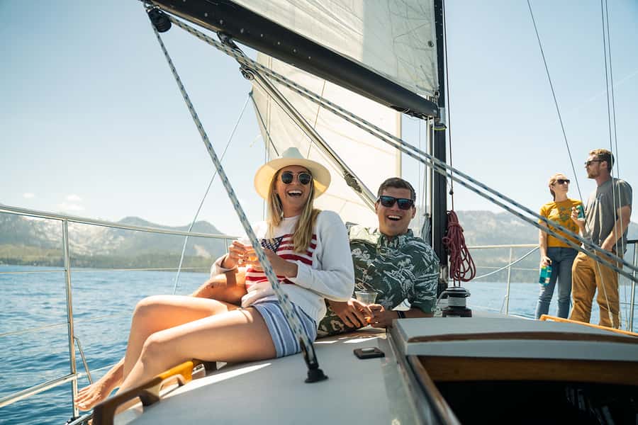 Lake Tahoe: 2-Hour Sailing Cruise with Drinks - Morning, noon, afternoon, or sunset
