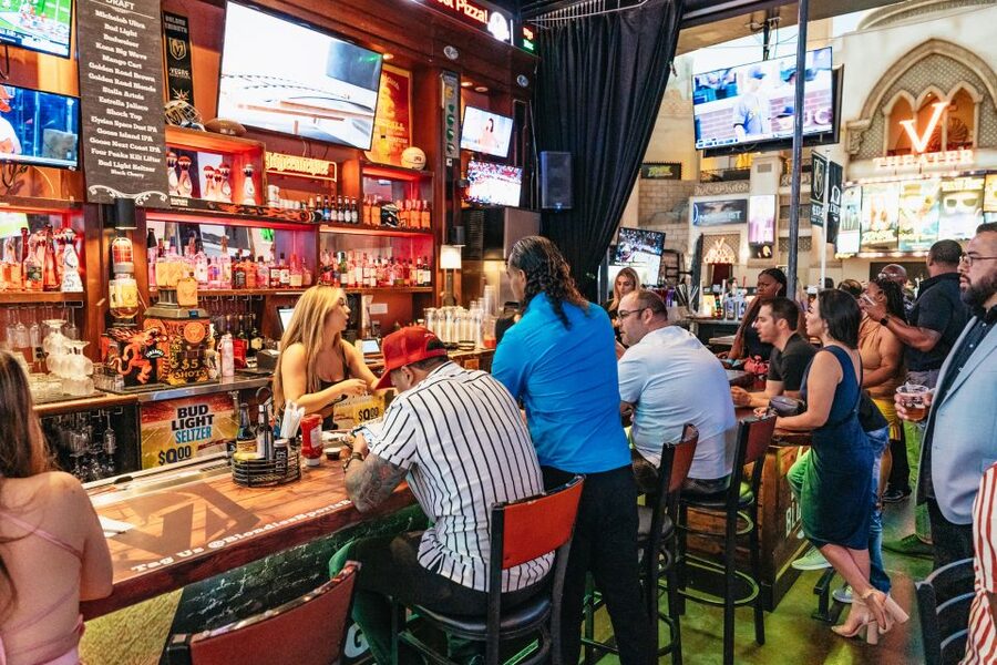 Las Vegas: Club Crawl and Party Bus with Free Drinks - Dress Code Rules You Cannot Ignore