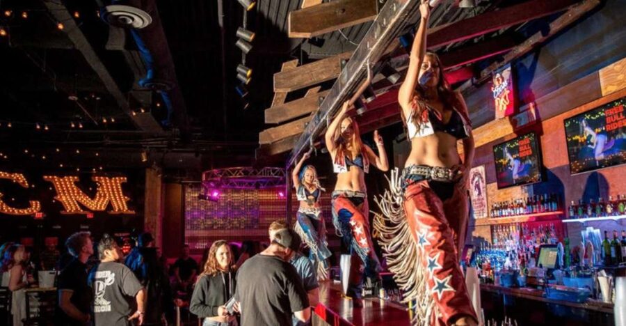 Las Vegas: Country Bar Crawl by Party Bus w/ Mixed Drinks - Three bars, three different pieces of the night