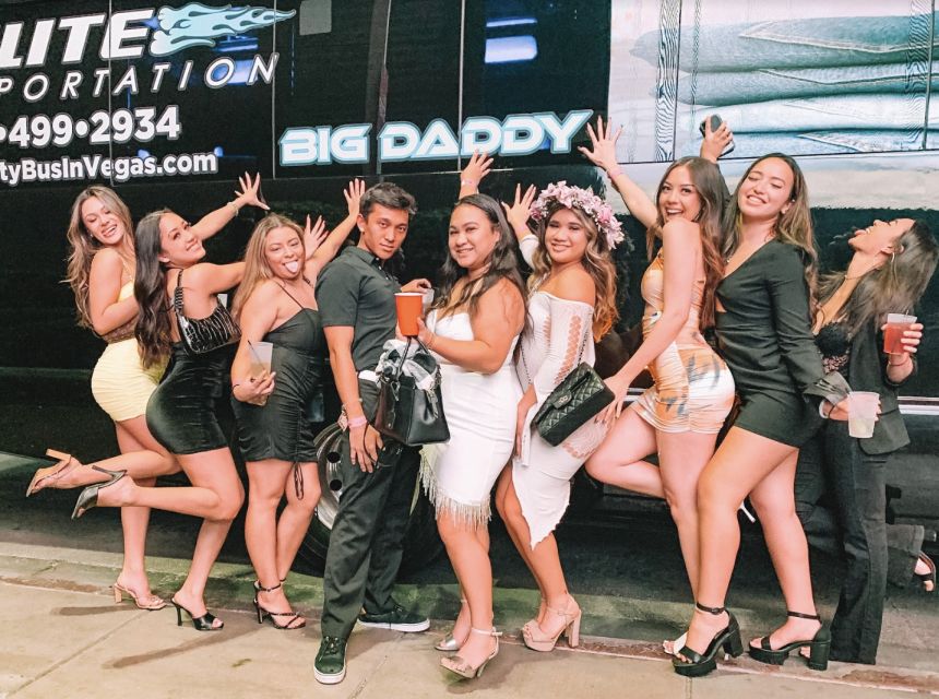 Las Vegas Fremont Street Bar Crawl (party bus add-on option) - Hosts, logistics, and the risk of an uneven night