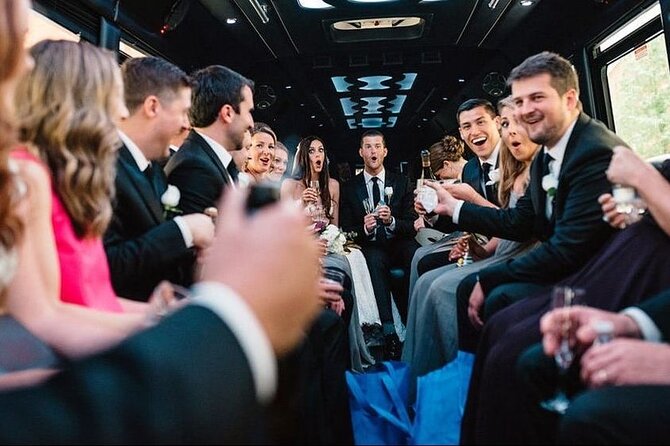 Las Vegas Nightclub VIP Entry with Party Bus - The best and worst parts of the crowd